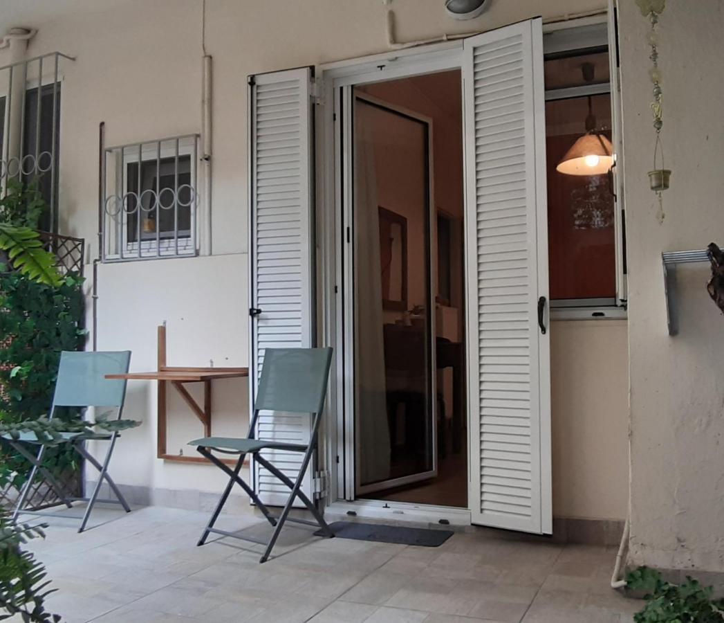 אתונה Cozy Studio 5Mins Walk From Acropolis Museum מראה חיצוני תמונה